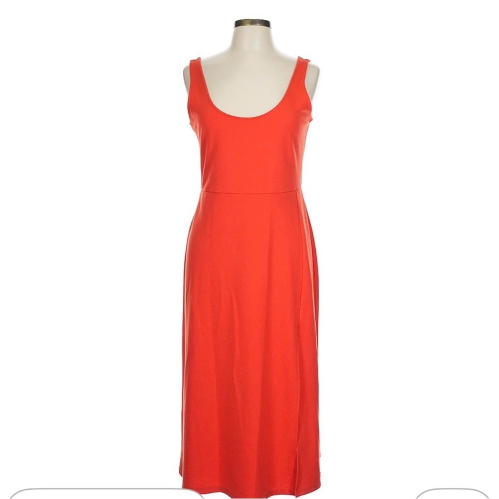 Elegant Red Sleeveless Dress